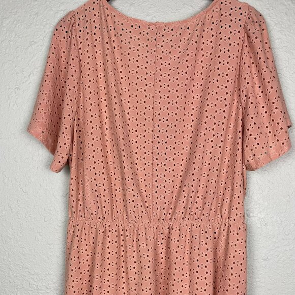 Lane Bryant Top Peach Eyelet Short Sleeve Pullover Plus Size 22/24 Elastic Waist - Picture 16 of 16